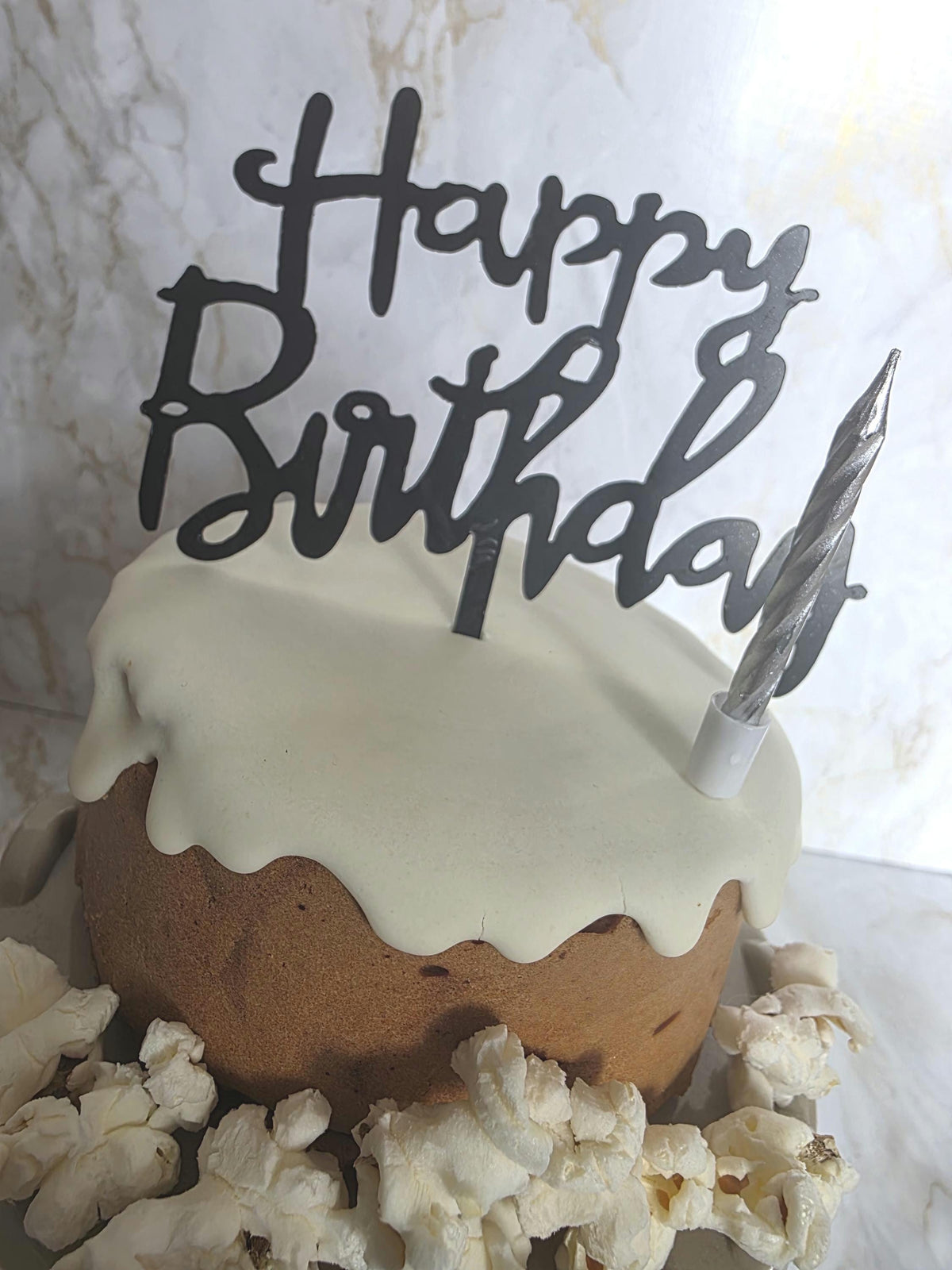 Gourmet Dog Birthday Cake Treat Box with Peanut Butter Popcorn - Woof&Crunch