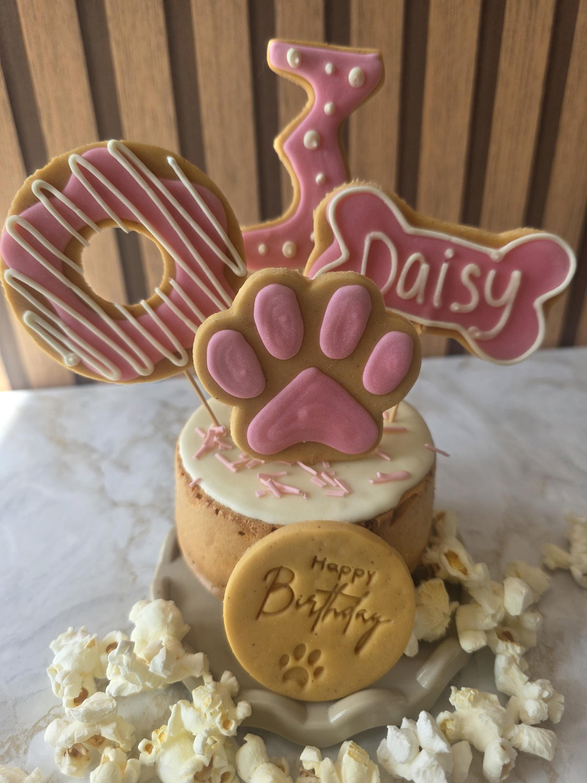 Dog Birthday Cake Treat Box with Iced Biscuit Toppers - Woof&Crunch
