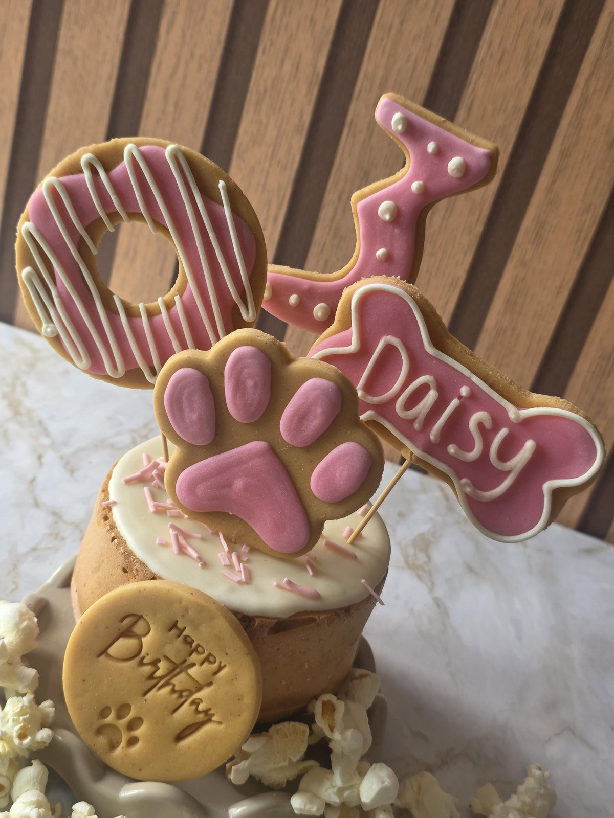 Dog Birthday Cake Treat Box with Iced Biscuit Toppers - Woof&Crunch