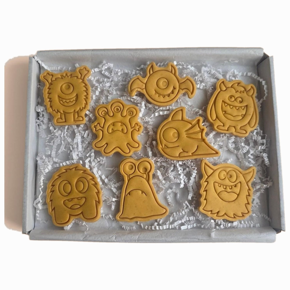 Monster Dog Biscuits Hamper - Woof&Crunch